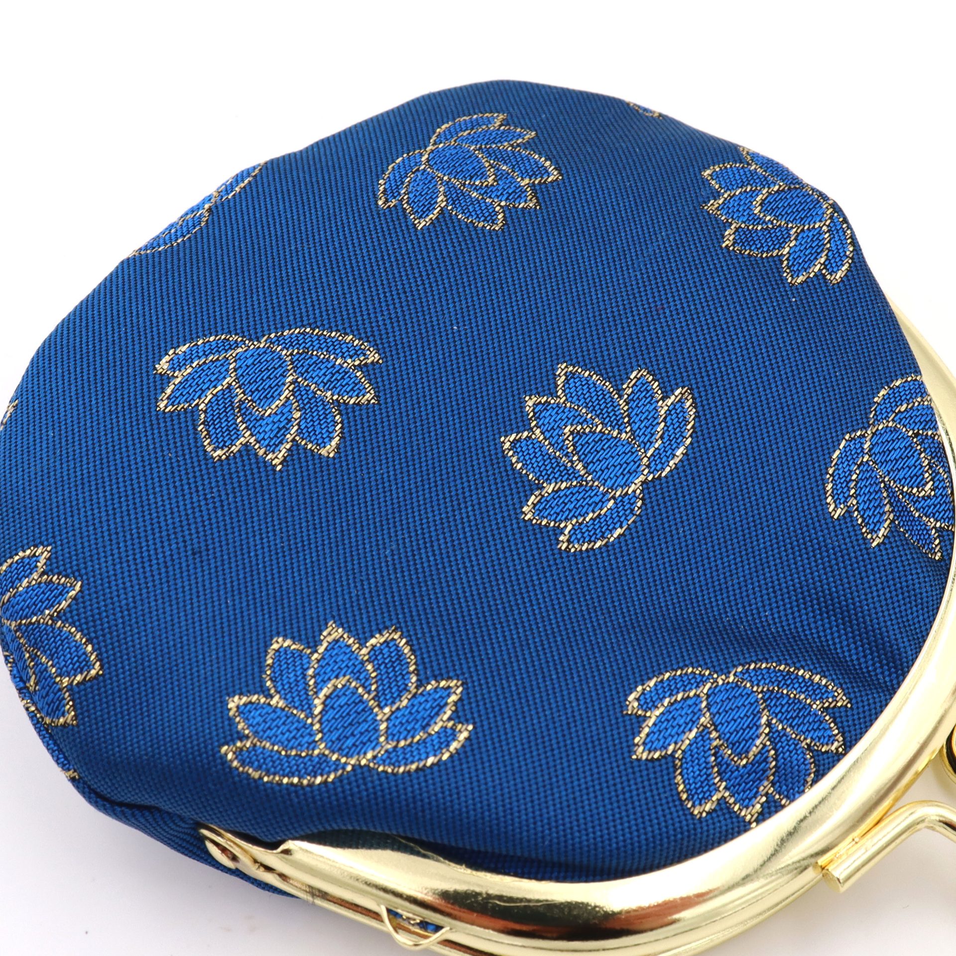 皇居限定　青色 丸型 ケース ロータス錦 がま口 蓮の紋様 ブルー - 【織物美術・通販・織物体験